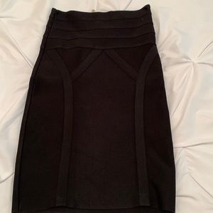 BEBE Bondage skirt